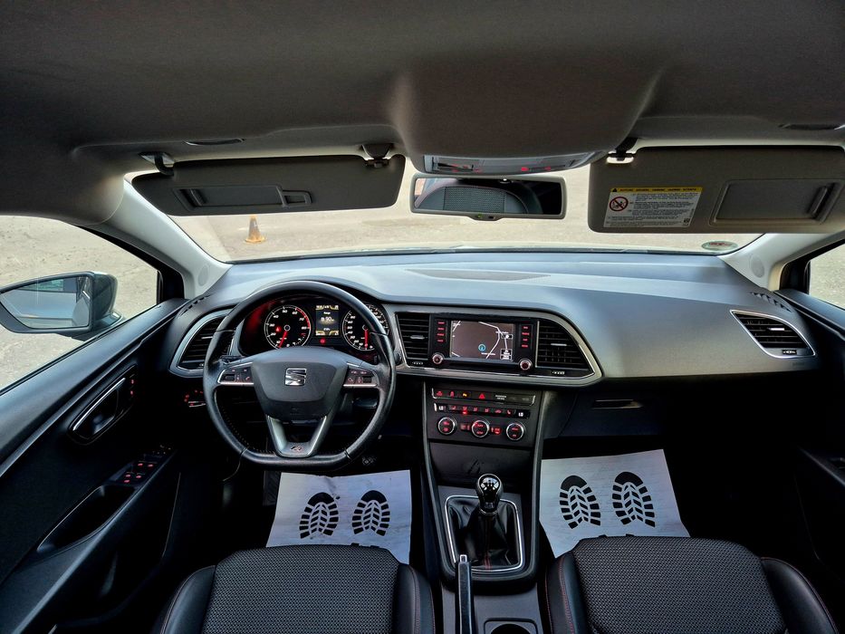 SEAT LEON 1.4 TSI FR -Golf 7