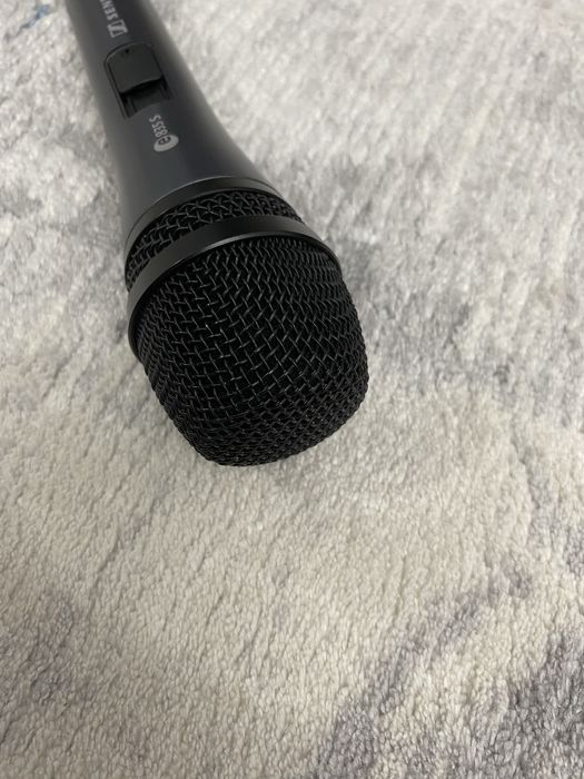 Sennheiser 835 и 855 микрофон вокальный