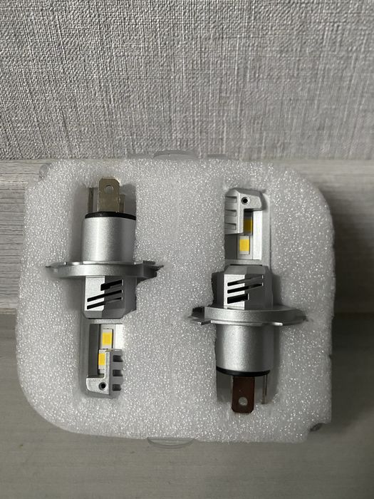 Лед лампочка Нео Т10 Н4.