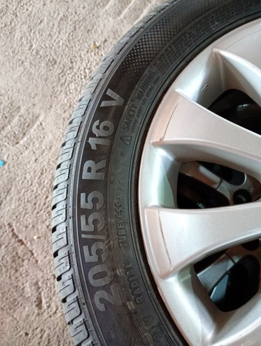 BBS Джанти със летни гуми 205/55/16 6,5J ET50 5x112 цо56,6 Дот 4522