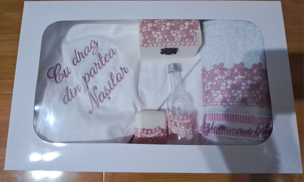 Trusou botez, 7 piese, necesare la biserica