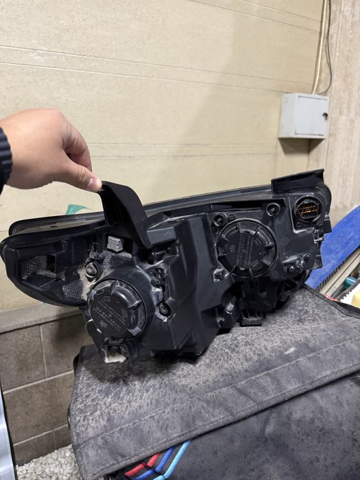 Фара хундай старекс