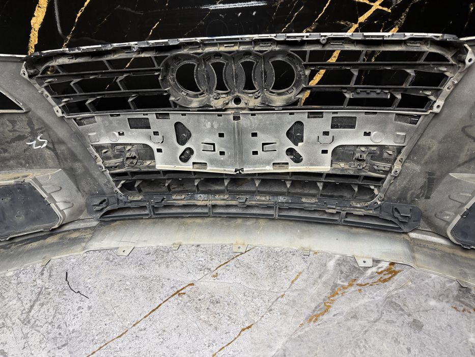 ОРИГИНАЛНА Броня за Ауди AUDI A7 C7