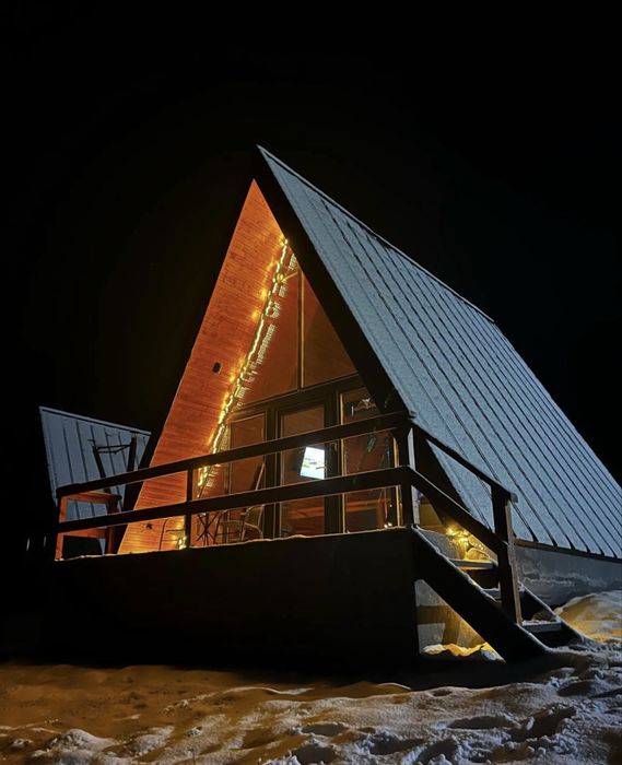 Cabane rustice de locuit