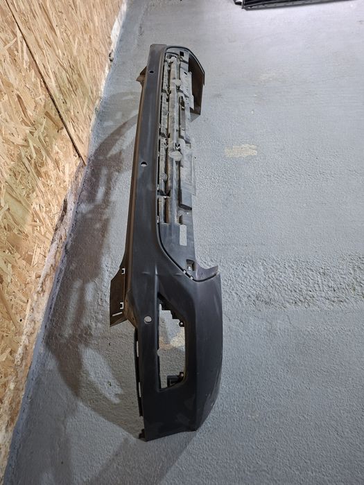 Bara spate Ford Kuga cu un mic defect an 2013-2017