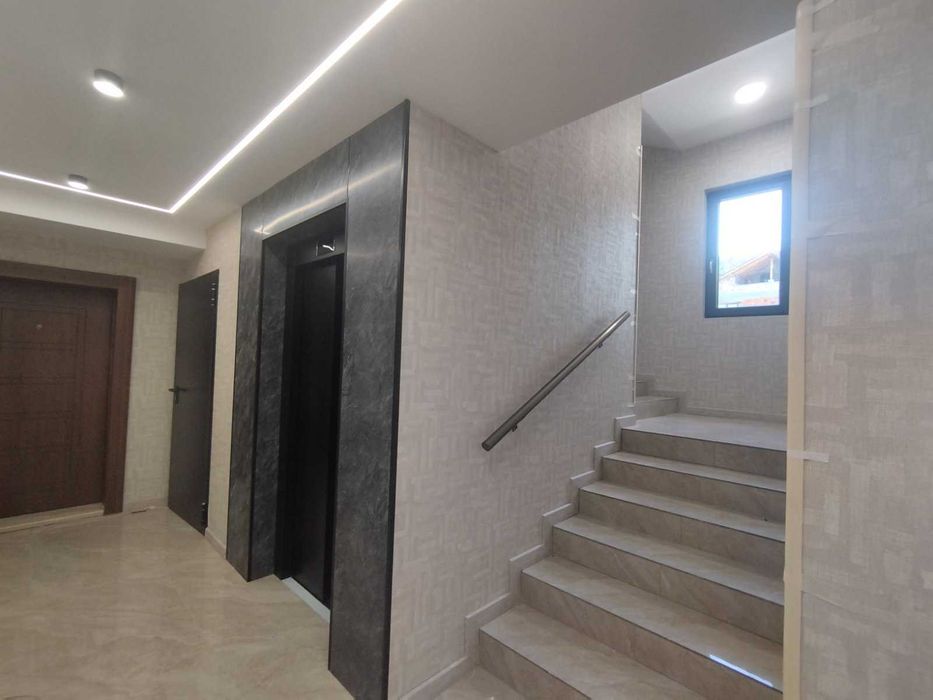 X Property продава двустаен апартамент