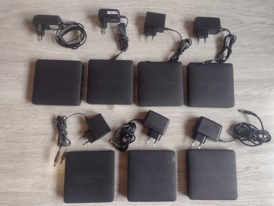 ЛОТ 7 броя Android TV BOX EON SDOTT0202 с Wi-Fi