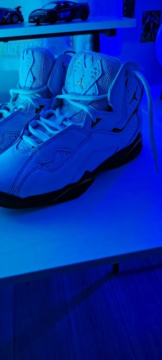 Air Jordan True Flight, White /Yellow