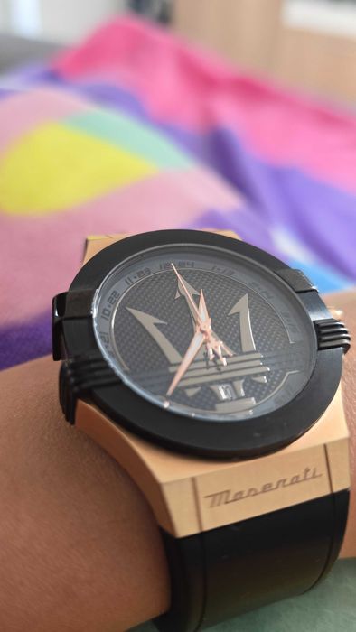 Часовник Maserati