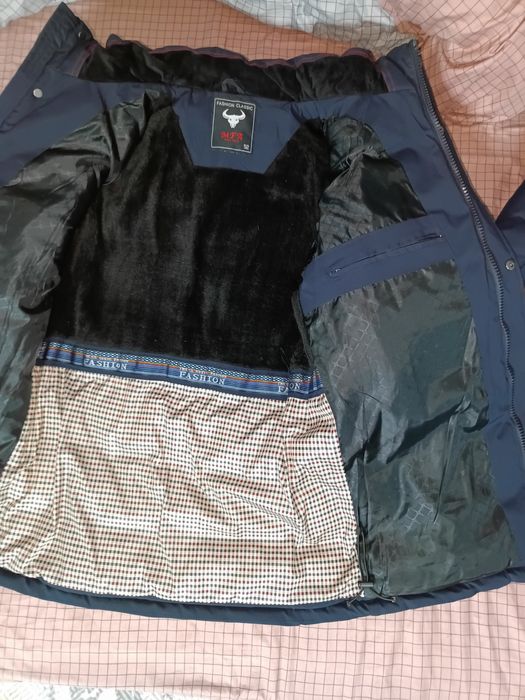 Продам теплую зимнюю куртку