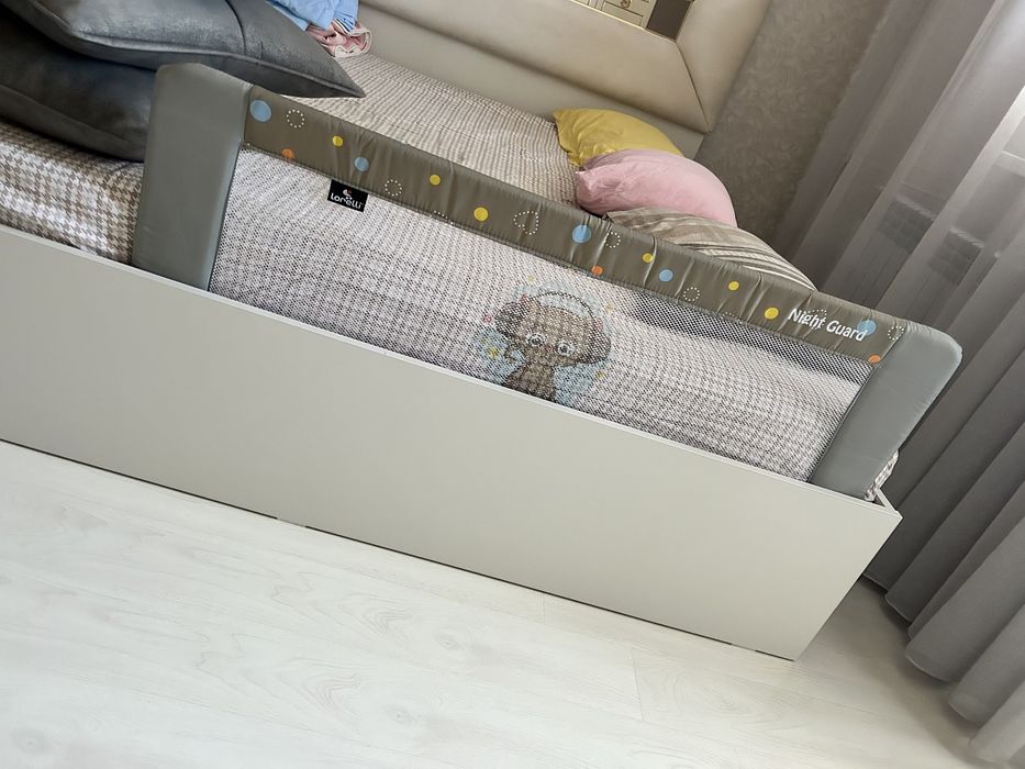 Продам бортик, состояние нового