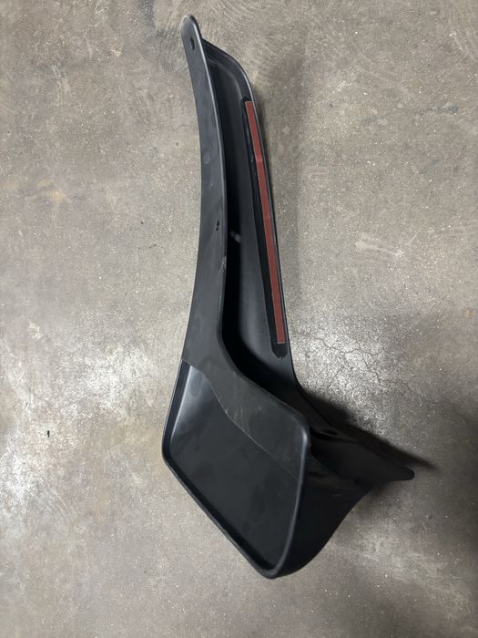 Брызговики митсубиши