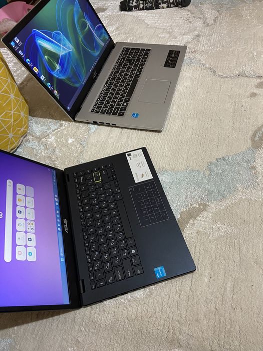 Acer 11 gen,Asus новом обе