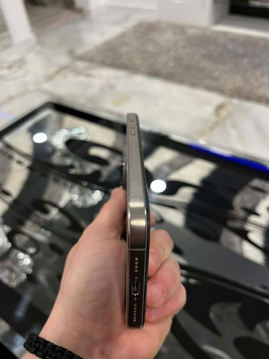 Vand IP 15 pro max! Schimb doar cu SAMSUNG