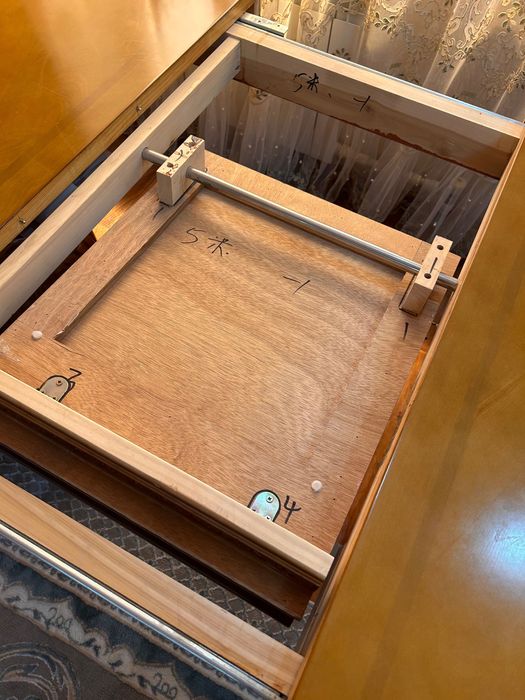 Продам большой стол