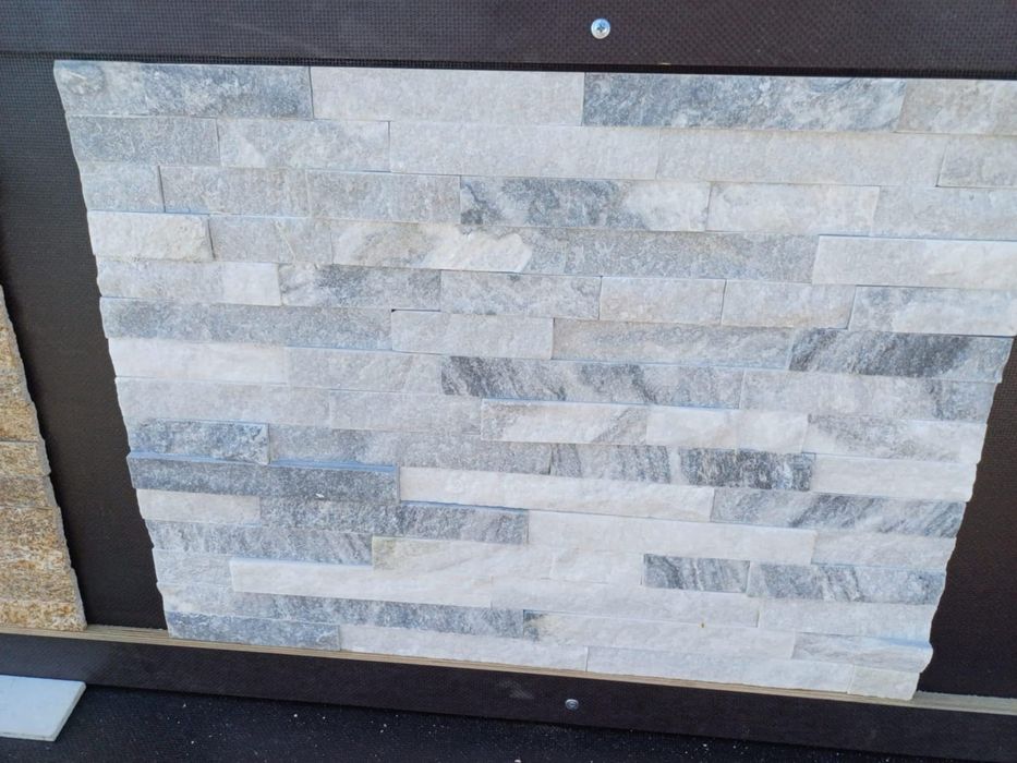 Placaje dimensionate din piatra naturala