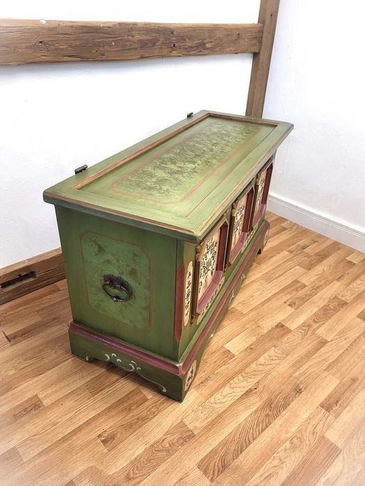 Voglauer, lada zestre, comoda, oglinda ...