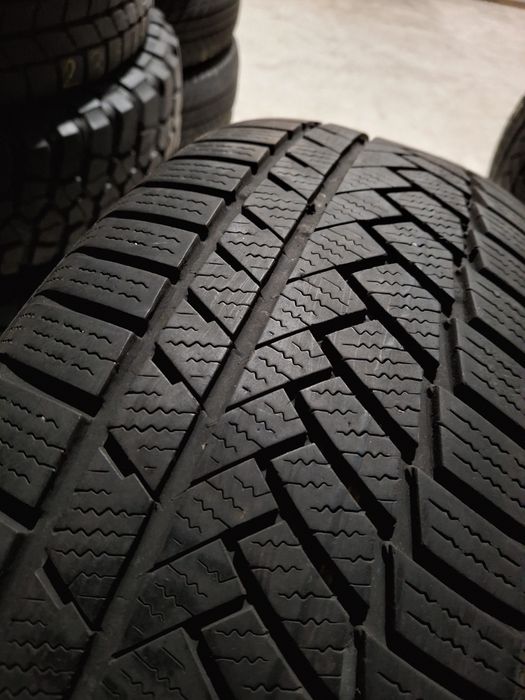 2 Anvelopele de iarnă ms 235 60 r18 Continental