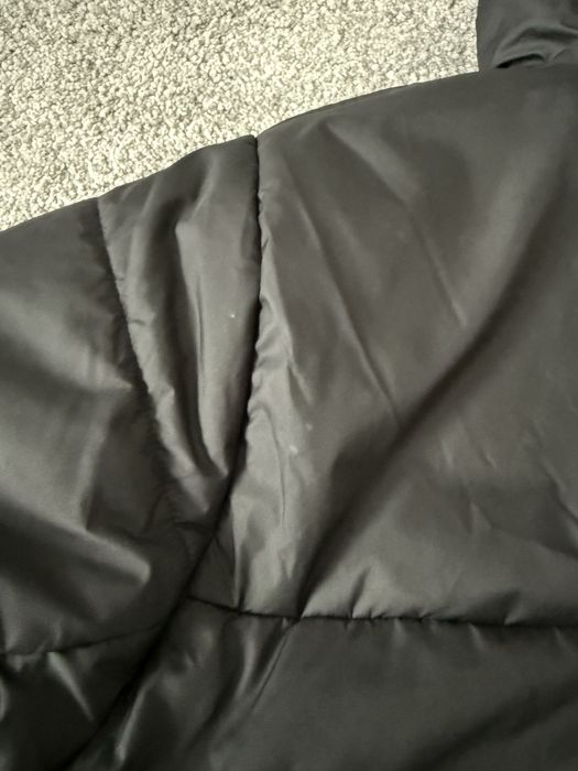 Яке Nike с леко нараняване