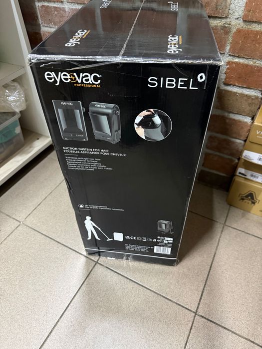 Robot aspirator profesional pentru salon Eye vac