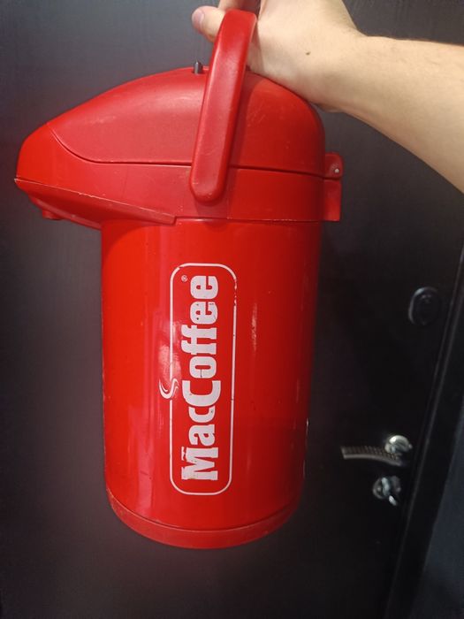 Продаю термос MacCoffee
