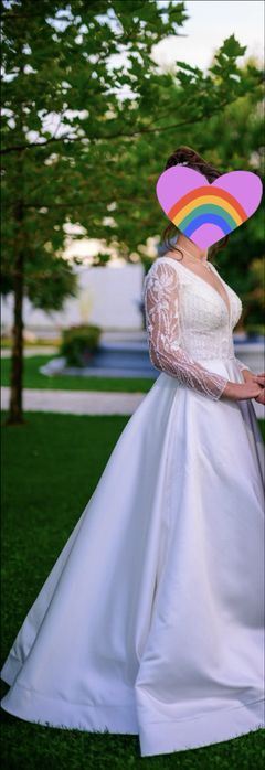 Vand rochie de mireasa