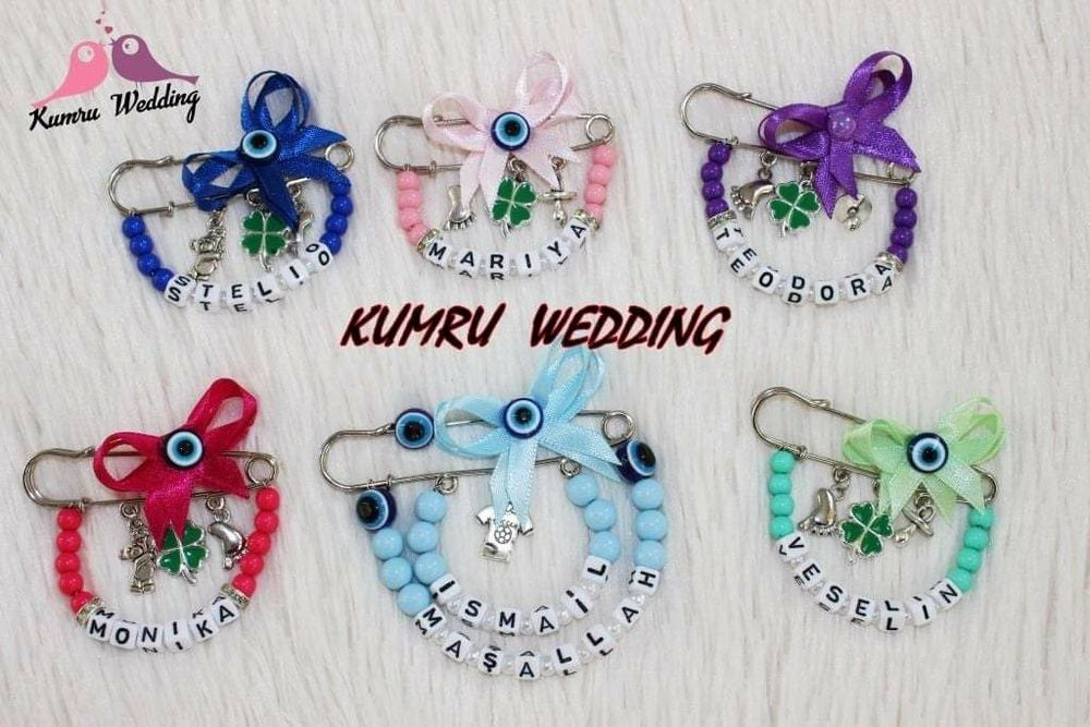 Булавочки - бижу за бебе против уроки