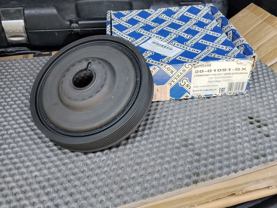 Шкив коленвала Lada Largus K4M