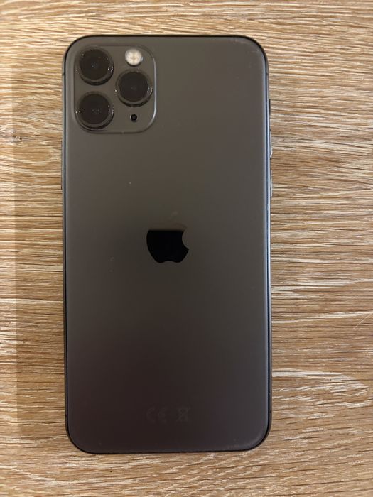 I Phone 11 про / 256 GB