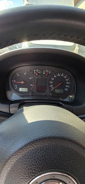 VOLKSWAGEN Golf 1999 — imagine 3