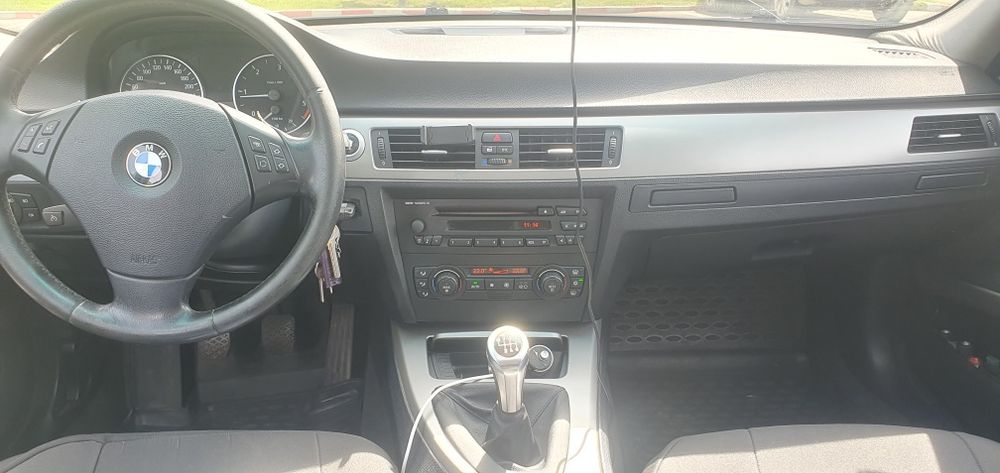 BMW 3 Series 2005 — imagine 6