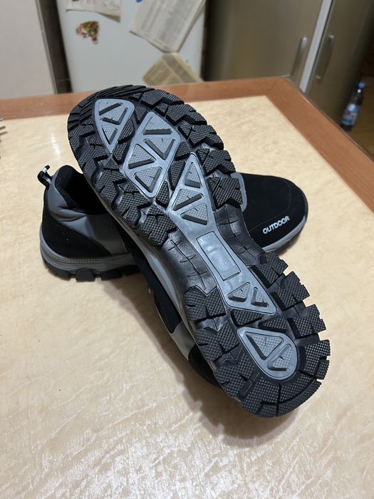 Кроссовки 45 размер