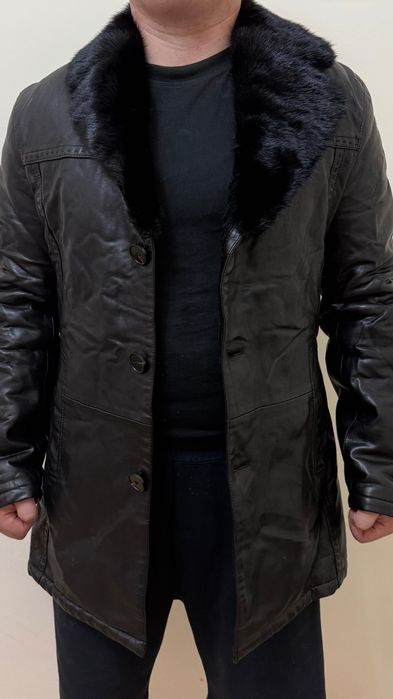 Мужская дубленка черная