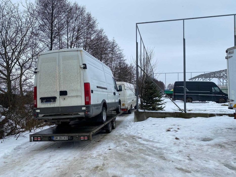 Iveco Daily 35C13 – 3,5 t, AC, tempomat, cârlig de remorcare (3,5 t)