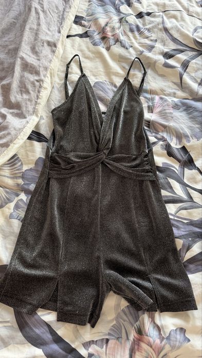 Отдам женские вещи