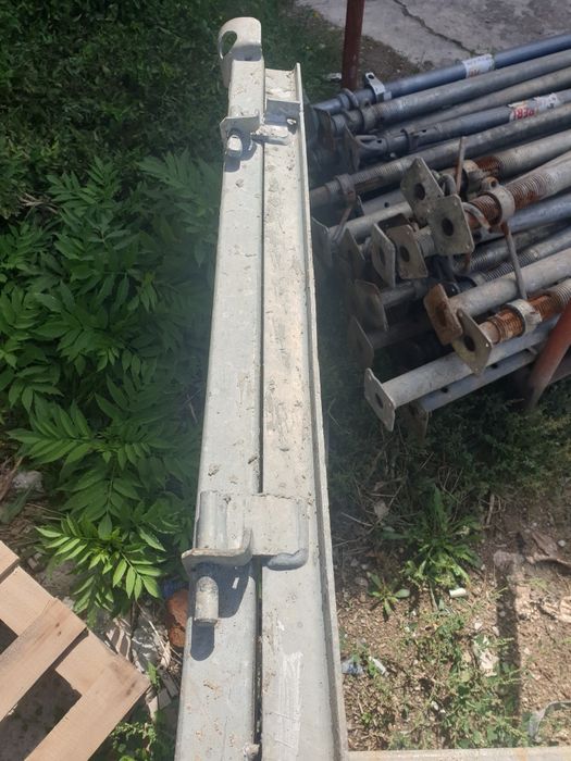 Транспортен кош, палет, евро палети, подпори, кофраж хюнебеци Дока