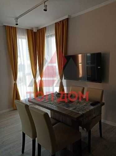 Дава се под наем Двустаен апартамент в Варна, м-т Пчелина - 43 кв.м за 460 € - Снимка #1