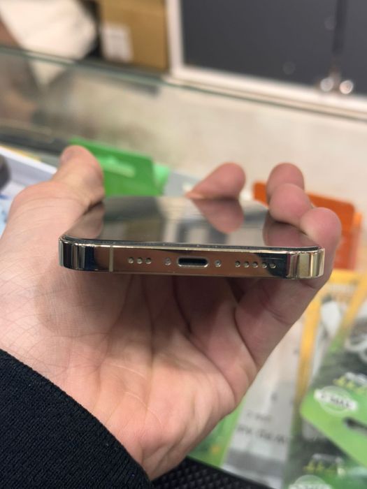 Айфон 12 про 255/100