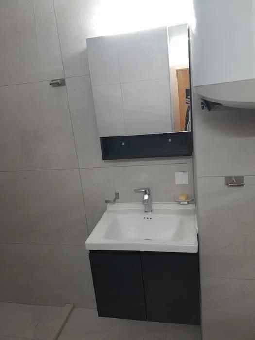 Дава се под наем Тристаен апартамент в Пловдив, Кършияка - 100 кв.м за 600 € - Снимка #7