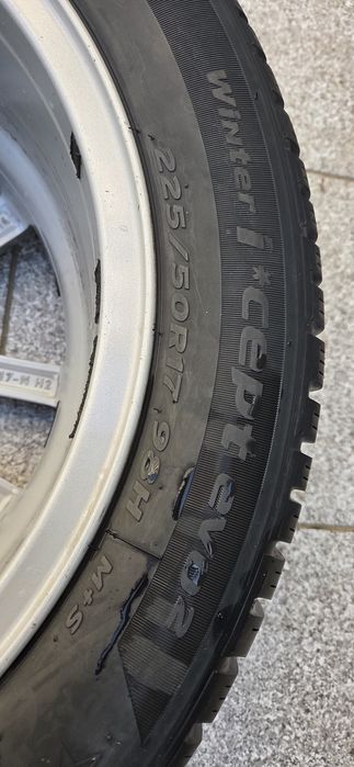 Оригинални джанти 17 цола с чисто нови гуми 225/50/17 за BMW