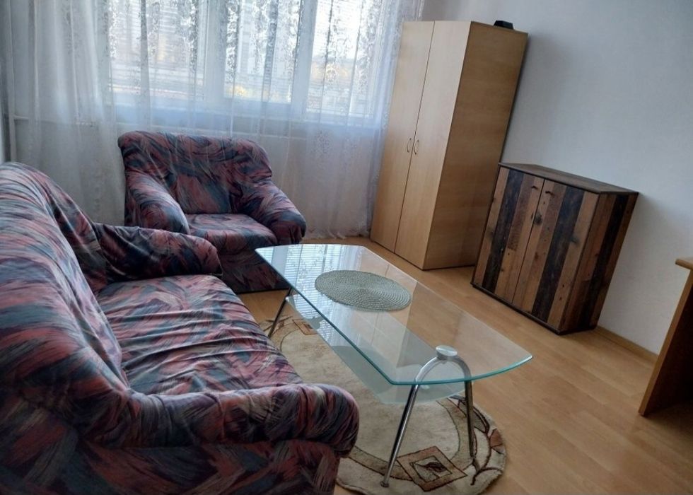 Дава се под наем Двустаен апартамент в София, Фондови жилища - 62 кв.м за 488.58 € - Снимка #1