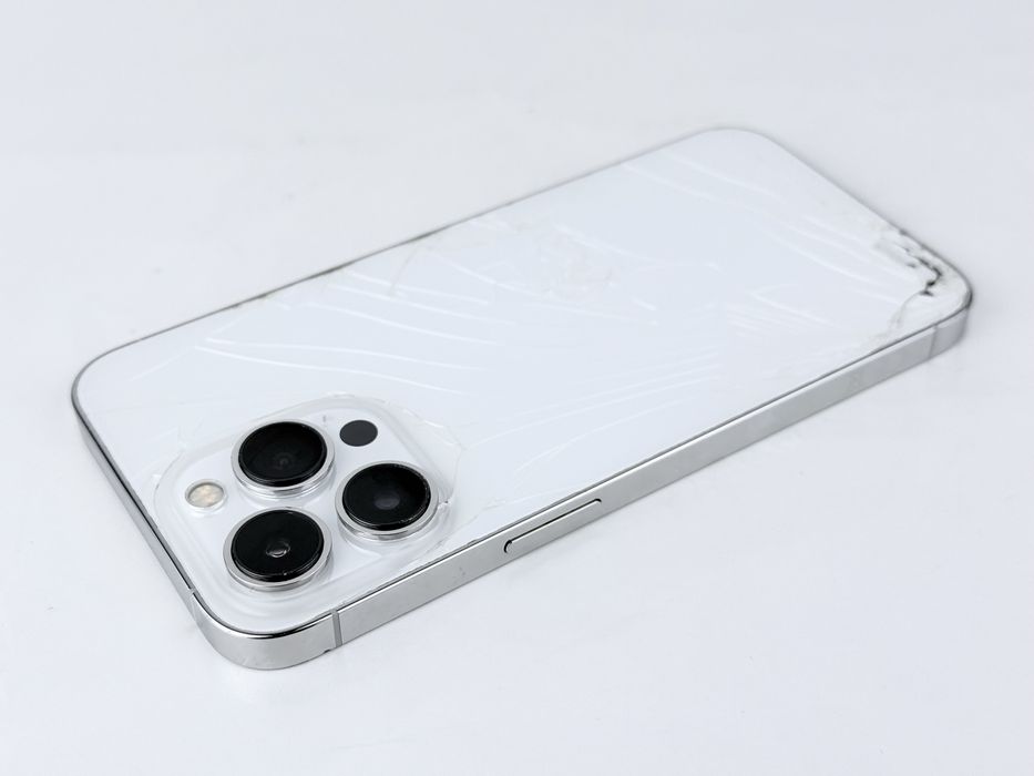 Apple iPhone 13 Pro 128GB Silver Отличен!