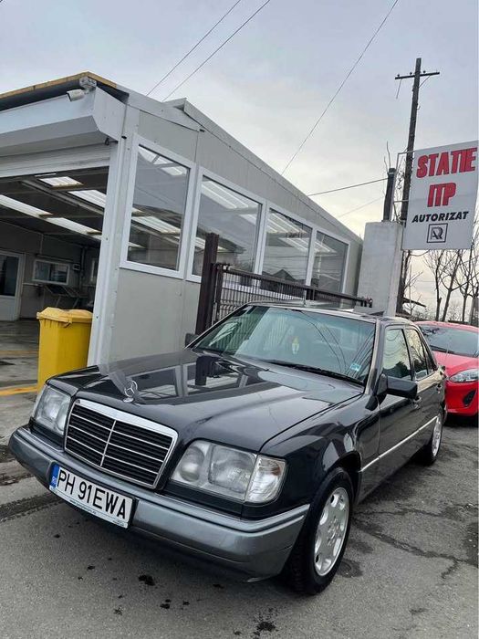 Mercedes E Class W124