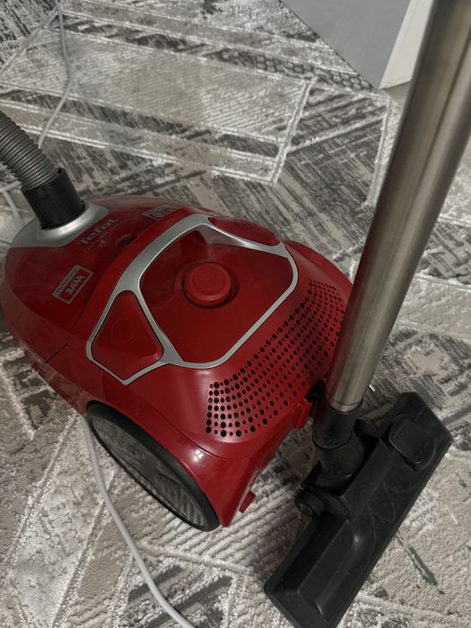 Продается пылесос Tefal Compact Power 3ААА