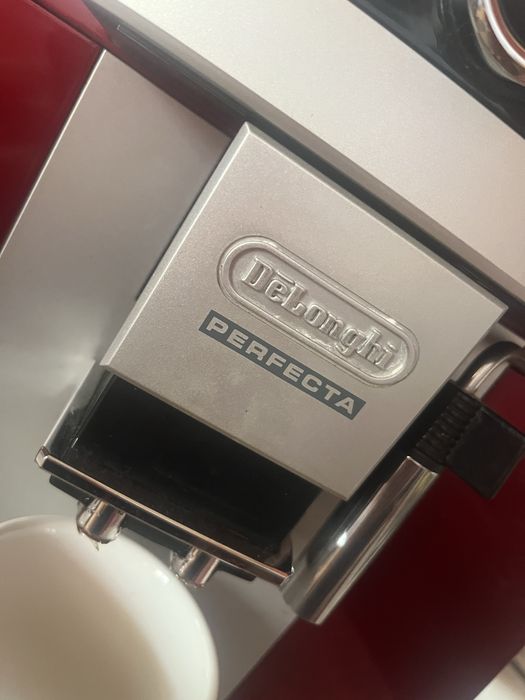 DeLonghi Perfecta Кафе-Машина