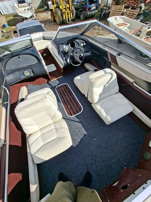 лодка Maxum 1800XR Bowrider