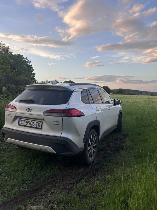 Toyota Corolla Cross XLE AWD 2023г.