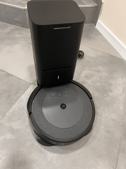 Прахосмукачка Робот iRobot Roomba i3 +(i3553)
