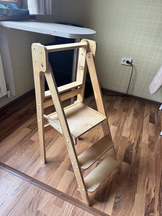 Продается детская башня помощница