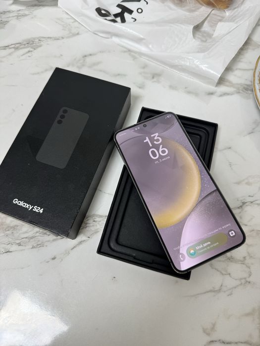 Samsung S24 в отличном состоянии